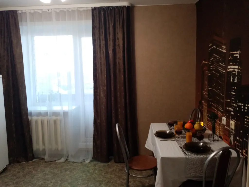 Квартира однокомнатная на улице Хутынской, 38 м², Великий Новгород — кухня