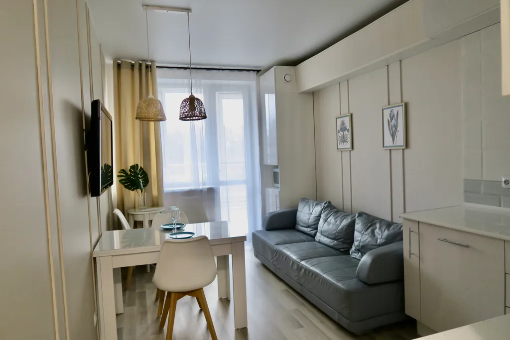 Квартира однокомнатная в Центральном, 49 м², Калининград — спальня, фото 5