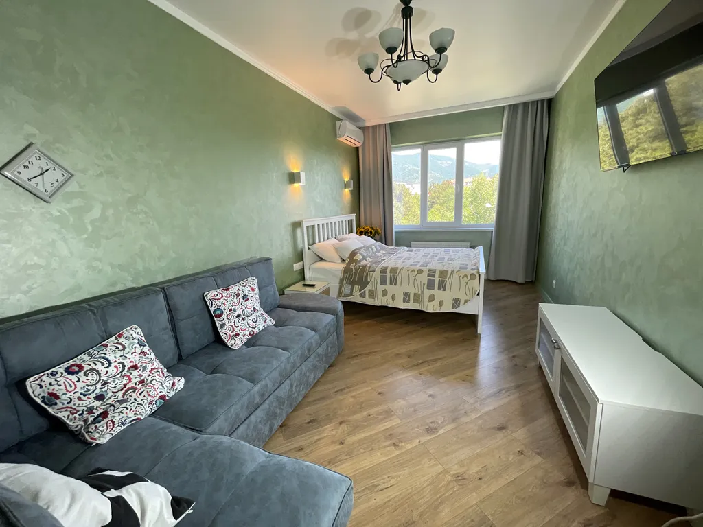 Квартира однокомнатная на улице Туристической, 48 м², Геленджик — фото 13