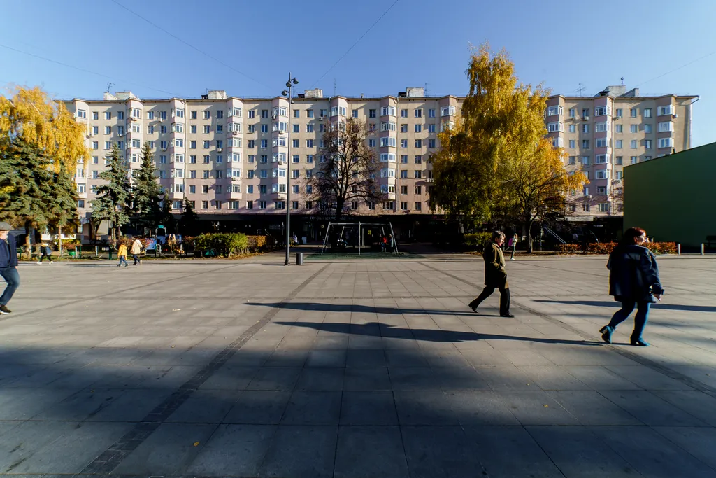 Квартира двухкомнатная у Горьковской, в Печёрах, 58 м², Нижний Новгород — двор