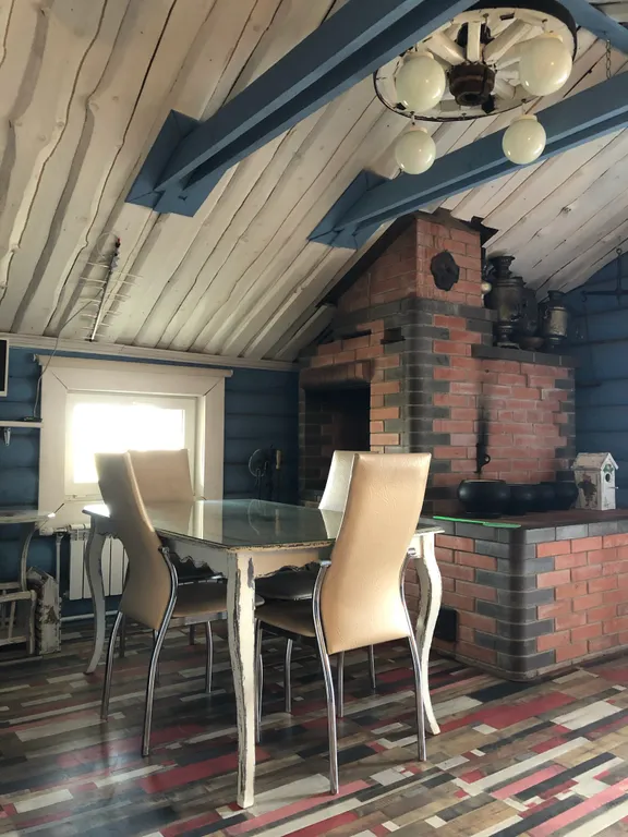 Дом 11-местный в деревни Козынево, 100 м², Великий Новгород — кухня, фото 5