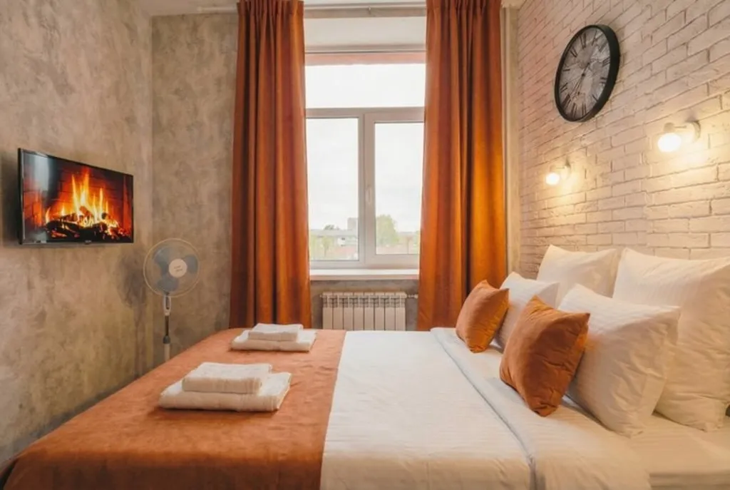 Комфорт Мини | Гарантия качества | 1 широкая кровать — Metro Rooms, фото 1 из 5