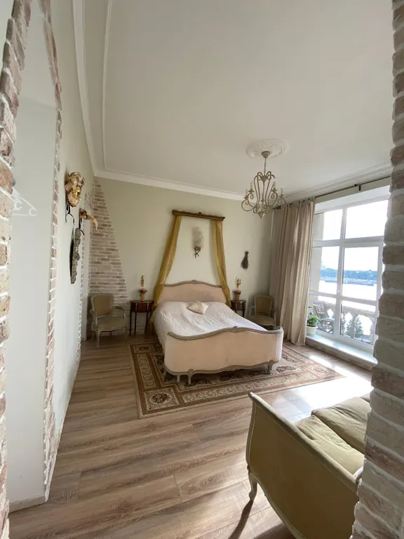 Квартира трёхкомнатная у Новочеркасски, в Пороховых, 85 м², Санкт-Петербург — спальня, фото 7