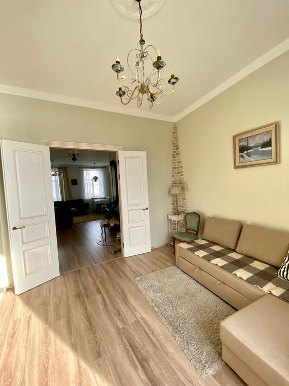 Квартира трёхкомнатная у Новочеркасски, в Пороховых, 85 м², Санкт-Петербург — спальня, фото 8