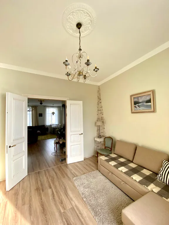 Квартира трёхкомнатная у Новочеркасски, в Пороховых, 85 м², Санкт-Петербург — спальня, фото 10