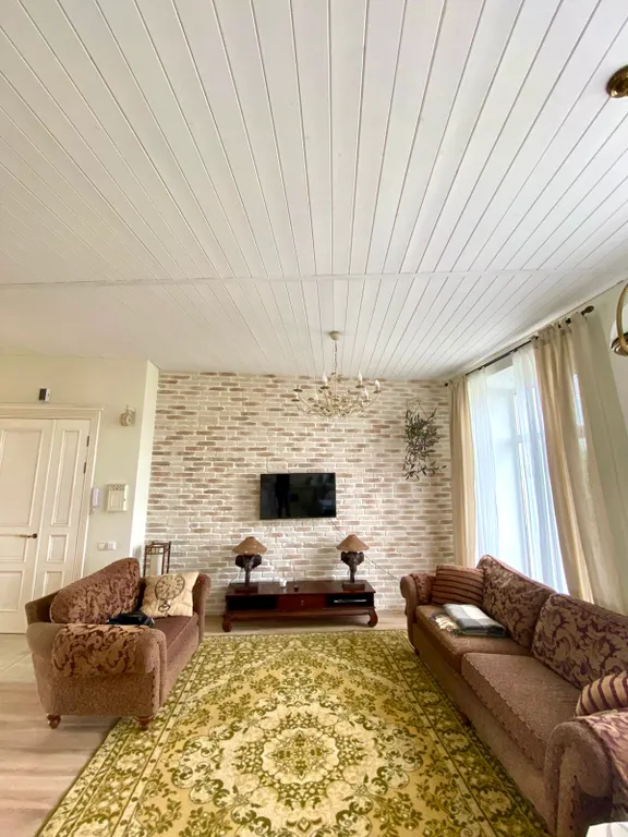 Квартира трёхкомнатная у Новочеркасски, в Пороховых, 85 м², Санкт-Петербург — спальня, фото 4