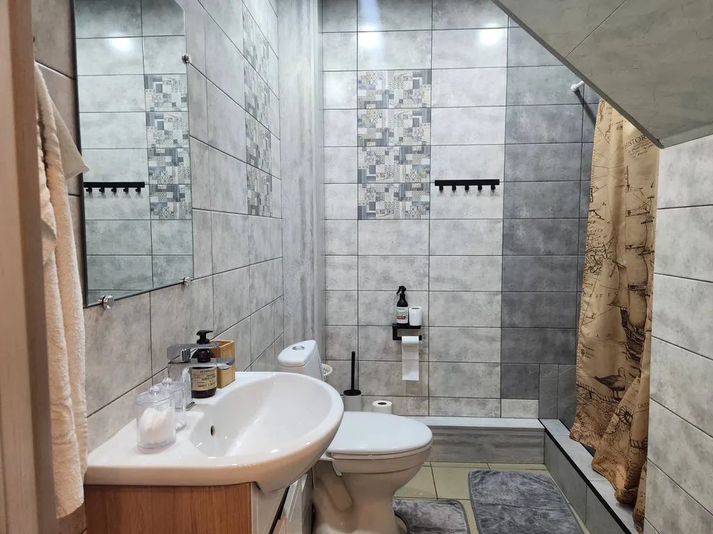 Дом 5-местный на шоссе Выборгском, 110 м², Сортавала — ванная комната