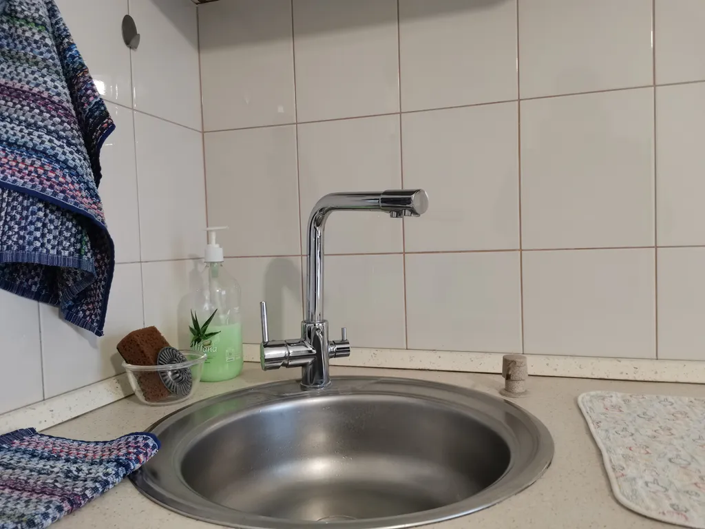 Квартира однокомнатная в Ленинградском, 37 м², Калининград — фото 13
