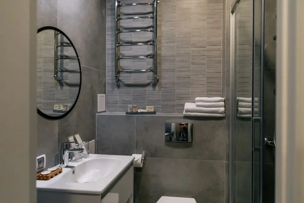 Двухместный номер с 1 кроватью стандарт — Roomi, фото 5 из 5