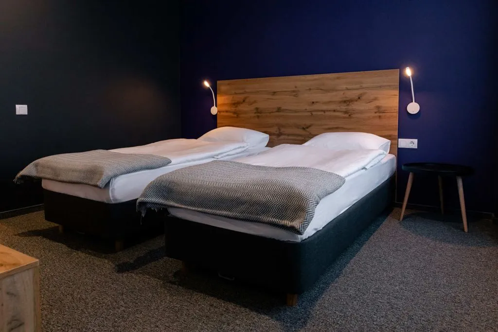 Двухместный номер с 2 отдельными кроватями стандарт — Roomi, фото 1 из 4