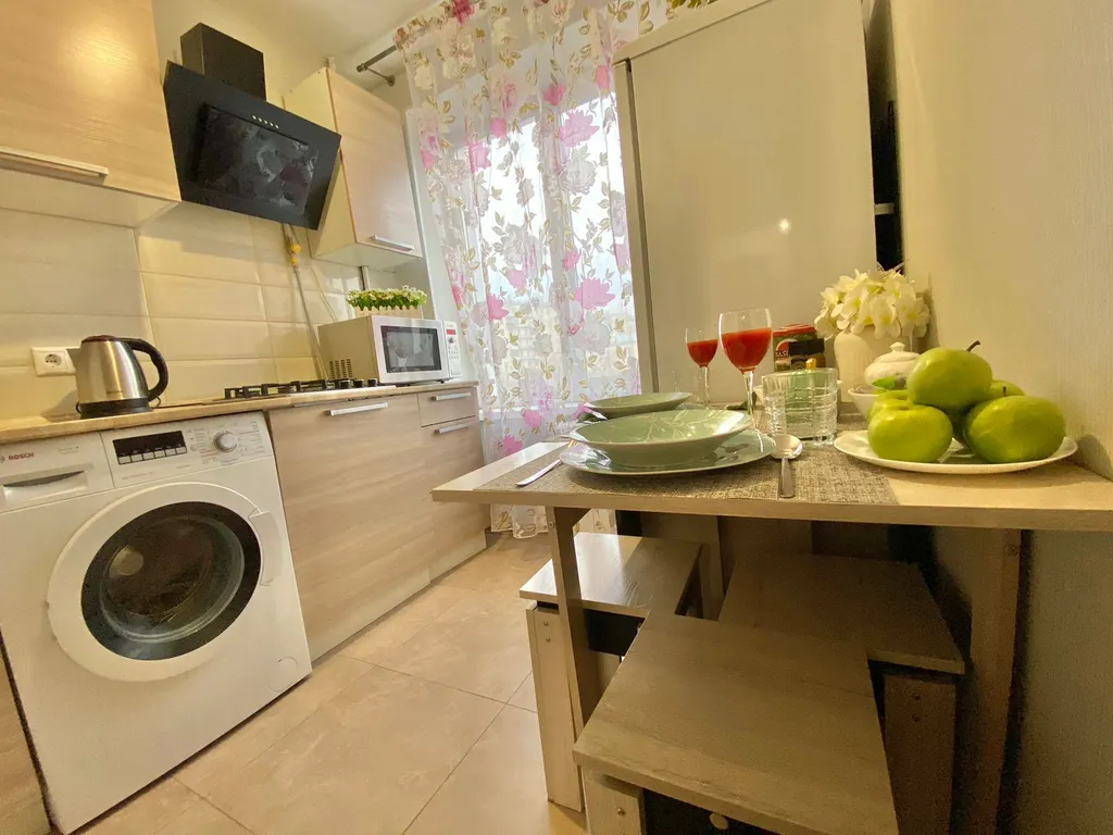 Квартира однокомнатная у метро Павелецкая, 42 м², Москва — кухня, фото 5