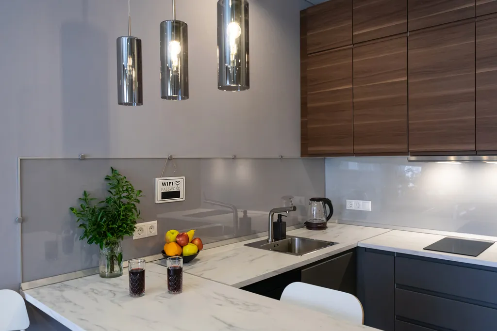 Квартира однокомнатная на улице Нагорном Тупике, 35 м², Сириус — кухня, фото 4