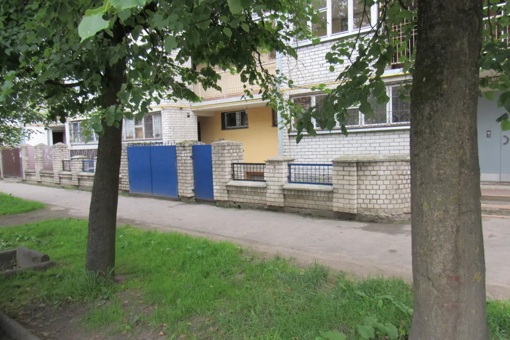 Апартаменты двухкомнатные на улице Льва Толстого, 75 м², Псков — фото 4