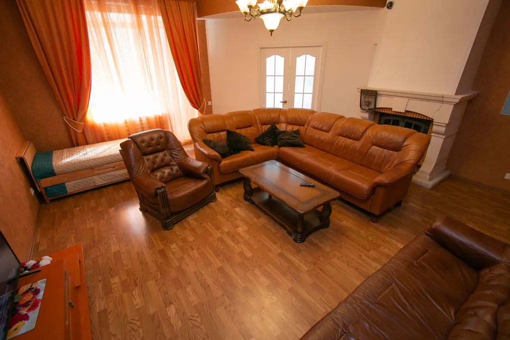 Просторная квартира с сауной рядом спорткомплекс Курган