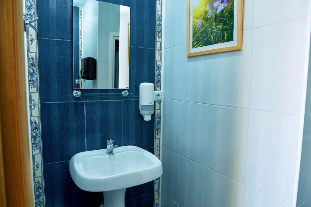 Двухместный номер с 2 отдельными кроватями эконом — детали