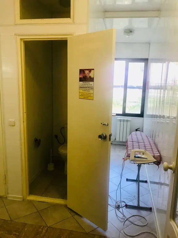 Двухместный номер с 1 кроватью эконом Осень — вид из окна
