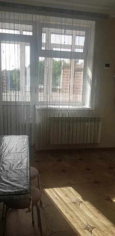 Квартира однокомнатная на улице Орджоникидзе, 37 м², Ессентуки — кухня