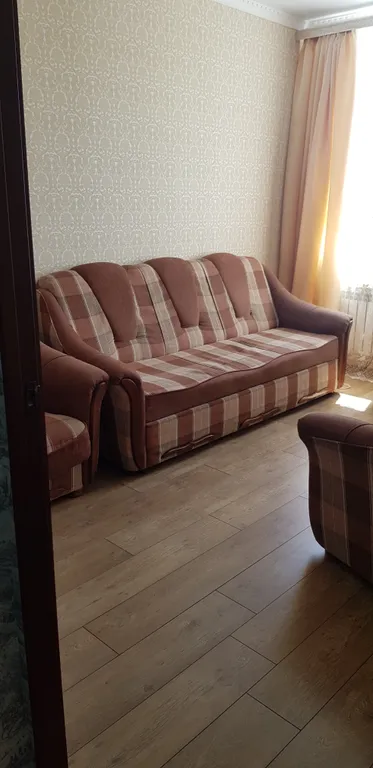 Квартира однокомнатная на улице Орджоникидзе, 37 м², Ессентуки — спальня, фото 3