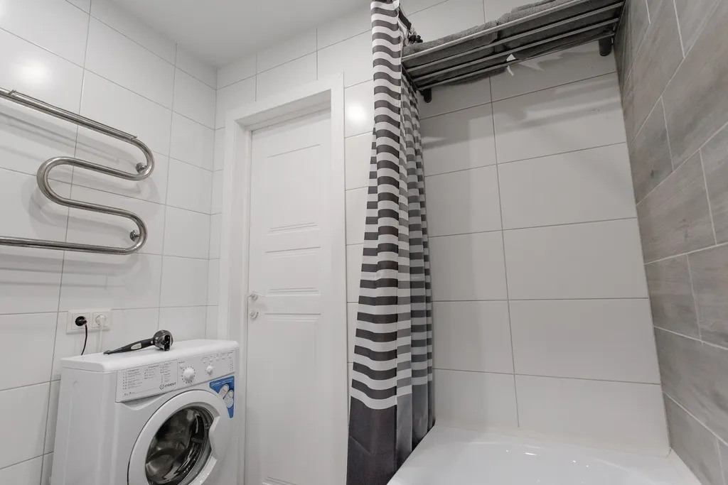 Квартира однокомнатная в Октябрьском, 35 м², Самара — ванная комната, фото 4