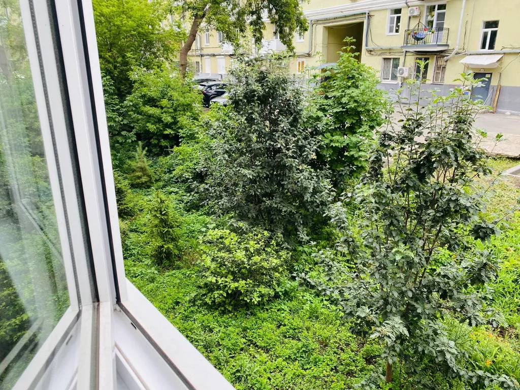 Квартира однокомнатная в Октябрьском, 35 м², Самара — вид из окна