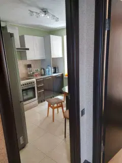 Фото гостя 2 — Квартира трёхкомнатная на улице Подвойского, 65 м², Гурзуф