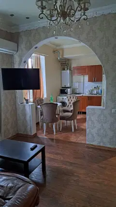 Фото гостя 1 — Квартира двухкомнатная на улице Первомайской, 50 м², Пятигорск