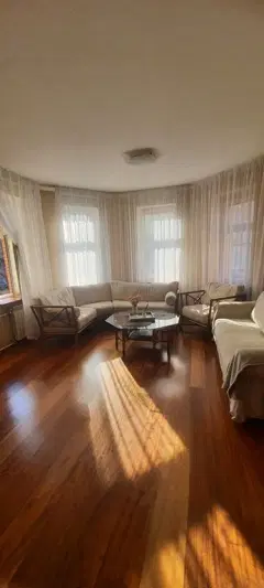 Фото гостя 4 — Квартира однокомнатная у Горьковки, в Петроградке, 64 м², Санкт-Петербург