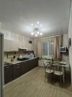 Фото гостя 2 — Квартира трёхкомнатная на улице Курортной, 64 м², Пржевальское