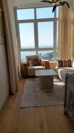 Фото гостя 12 — Апартаменты трёхкомнатные на улице Сергеева-Ценского, 60 м², Алушта
