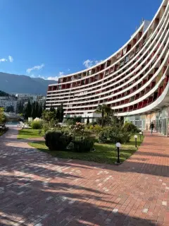 Фото гостя 2 — Апартаменты двухкомнатные на улице Строителее, 75 м², Гурзуф