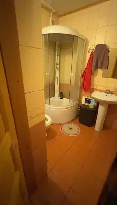 Фото гостя 1 — Коттедж 21-местный в деревни Стрелке, 300 м², Великий Новгород