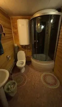 Фото гостя 11 — Коттедж 21-местный в деревни Стрелке, 300 м², Великий Новгород