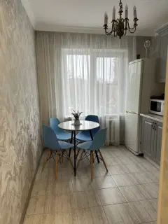 Фото гостя 11 — Квартира двухкомнатная на проспекте Доваторе, 52 м², Владикавказ