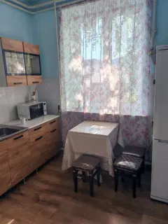 Фото гостя 1 — Квартира двухкомнатная на улице Революции, 52 м², Владикавказ
