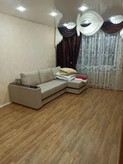 Фото гостя 5 — Квартира двухкомнатная на улице Юности, 58 м², Псков