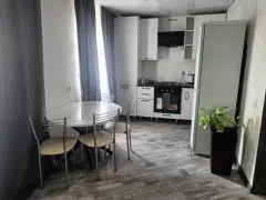 Фото гостя 4 — Студия трёхкомнатная на проспекте Карла Маркса, 63 м², Каменск-Шахтинский