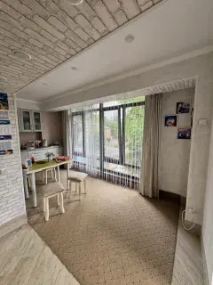 Фото гостя 4 — Квартира двухкомнатная в переулке Охотничем, 55 м², Владикавказ