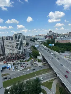 Фото гостя 5 — Апартаменты двухкомнатные у метро Октябрьская, 50 м², Новосибирск