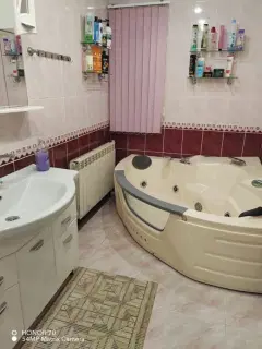 Фото гостя 12 — Дом 11-местный на улице Чапаева, 158 м², Мостовской