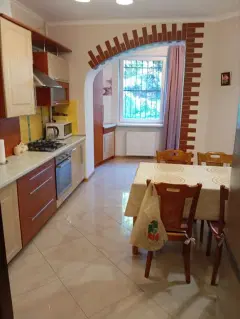 Фото гостя 12 — Квартира двухкомнатная на улице Горького, 75 м², Светлогорск