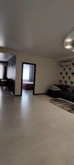 Фото гостя 5 — Квартира трёхкомнатная на улице Шауляйской, 80 м², Волгоград