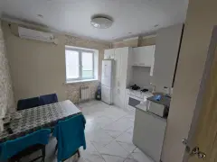 Фото гостя 2 — Квартира двухкомнатная на улице Красной, 50 м², Каменск-Шахтинский
