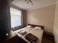 Фото гостя 5 — Квартира трёхкомнатная на улице Маратовской, 44 м², Гаспра