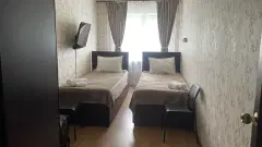 Фото гостя 1 — Квартира двухкомнатная на улице Мире, 55 м², Кировск