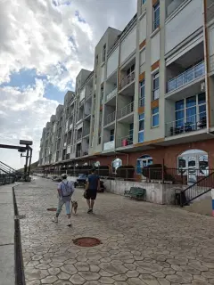 Фото гостя 5 — Апартаменты трёхкомнатные на набережной Пушкина, 93 м², Гурзуф
