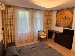 Фото гостя 3 — Апартаменты трёхкомнатные в переулке Гагарина, 72 м², Светлогорск