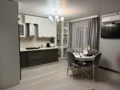 Фото гостя 1 — Квартира однокомнатная на улице Широкой, 48 м², Кисловодск