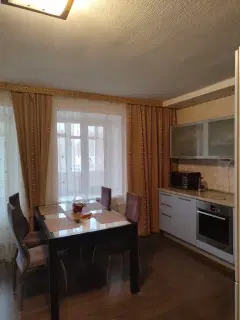 Фото гостя 6 — Квартира двухкомнатная в Верх-Исетском, 48 м², Екатеринбург