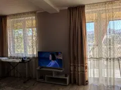 Фото гостя 2 — Квартира 4-комн на улице Луначарского, 110 м², Кисловодск