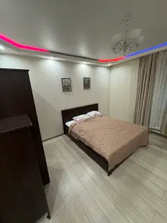 Фото гостя 4 — Апартаменты трёхкомнатные в Вахитовском, 100 м², Казань